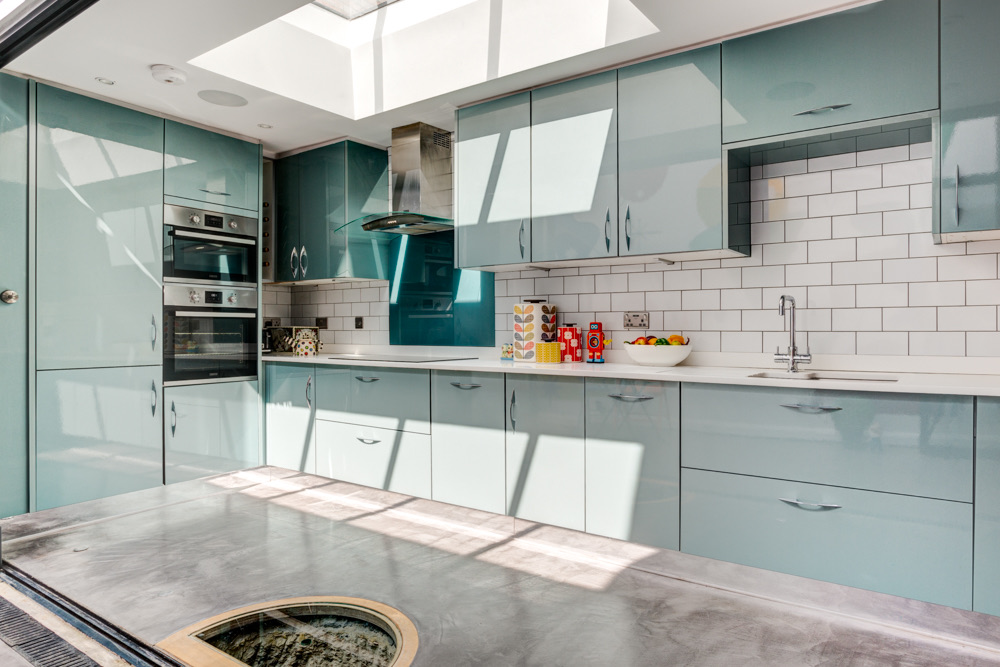 Kitchen installation by experts in Brighton and Hove, creating functional and stylish spaces.